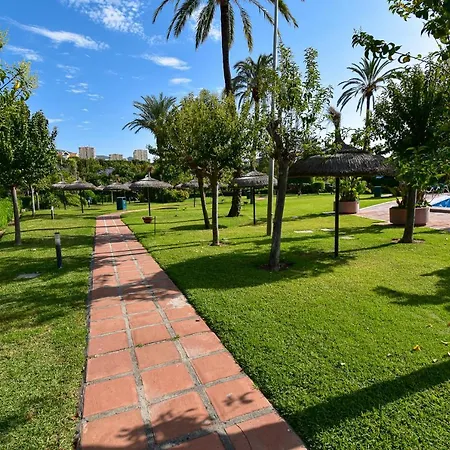 Apartmán Benal Superb Front 1 Bedroom Apartment, Sleeps 5