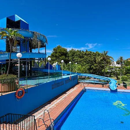 Apartmán Benal Superb Front 1 Bedroom Apartment, Sleeps 5 Benalmádena